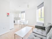 1 Bedroom Flat for Rent in THE VALE | Foxtons 1 Bedroom Flat for Rent in THE VALE | Foxtons