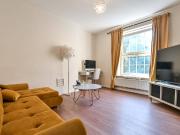 1 Bedroom Flat for Rent in Tufnell Park Road | Foxtons