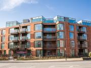 1 bedroom flat for rent in Tweedy Road Bromley BR1