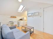 1 Bedroom Flat for Rent in Uxbridge Road | Foxtons