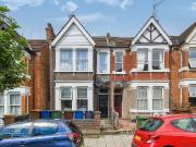 1 Bedroom Flat for Rent in Vaughan Road | Foxtons