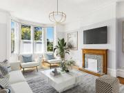 1 bedroom flat for rent in, West Hill, SW15