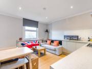 1 bedroom flat for rent in Wrentham Avenue, Queen's...