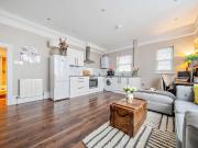 1 bedroom flat for sale