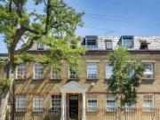 1 Bedroom Flat For Sale In Bow, London