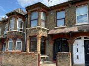 1 Bedroom Flat For Sale In Canning Town, London