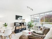 1 Bedroom Flat For Sale In Churchill Gardens
