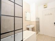 1 bedroom flat for sale in Hackness Road, Meadow Court, M21