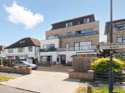 1 bedroom flat for sale in Harrowdene Road, Wembley, HA0