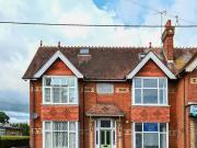 1 Bedroom Flat For Sale In High Street 1 Bedroom Flat For Sale In High Street