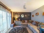 1 Bedroom Flat For Sale In Hounslow, Middlesex