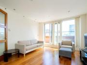 1 Bedroom Flat For Sale In London