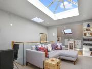 1 Bedroom Flat For Sale In London