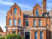 1 Bedroom Flat For Sale In London