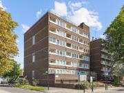 1 bedroom flat for sale in Mead Place, London E9