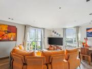 1 Bedroom Flat For Sale In Narrow Street, London
