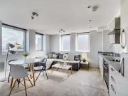 1 Bedroom Flat For Sale In North Street, Leeds City Centre.