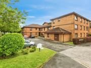 1 bedroom flat for sale in Parklands Court, Sketty,...