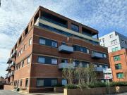 1 Bedroom Flat For Sale In Slough, Berkshire