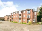 1 bedroom Flat for sale, Woodlands Way, Andover, SP10...