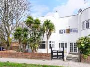 1 Bedroom Flat House to Rent