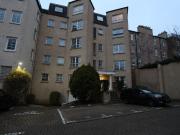 1 Bedroom Flat House to Rent