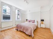 1 Bedroom Flat Minutes Walk To Great Portland St