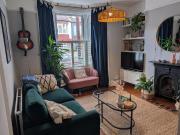 1 bedroom flat plus 1 office room, bills inc