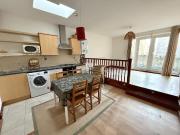 1 bedroom Flat right next to Bethnal Green Station