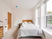 1 bedroom flat share for rent in Church Road Lawrence...