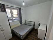 1 Bedroom Flat Share For Rent In Hanbury Street, London