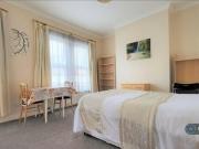 1 Bedroom Flat Share For Rent In London