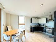 1 Bedroom Flat Share For Rent In London