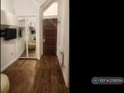 1 bedroom flat share for rent in St James's Road,...