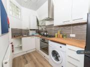 1 bedroom flat share to rent