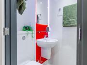 1 bedroom flat share to rent