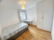 1 bedroom flat share to rent