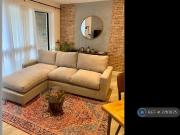 1 bedroom flat share to rent