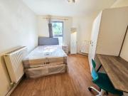1 bedroom flat share to rent