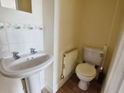 1 bedroom Flat To Let