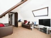 1 bedroom Flat To Let
