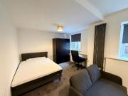 1 bedroom Flat To Let