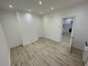 1 bedroom Flat To Let