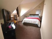 1 bedroom Flat To Let