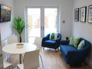 1 bedroom Flat To Let