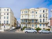 1 bedroom Flat to rent in Marine Parade, Brighton, BN2