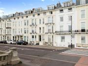 1 bedroom Flat to rent, South Parade, Southsea, PO5...