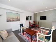 1 bedroom flat with 1 bathroom in London, W2