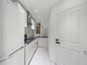 1 bedroom flat with 1 reception and 1 bathroom in...