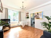 1 bedroom flat with 1 reception and 1 bathroom in...